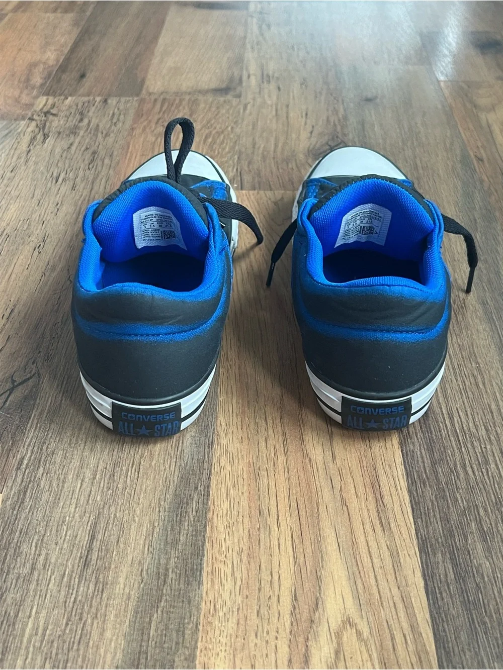 NWOT Converse Kids Low Top Sneakers - Black & Blue